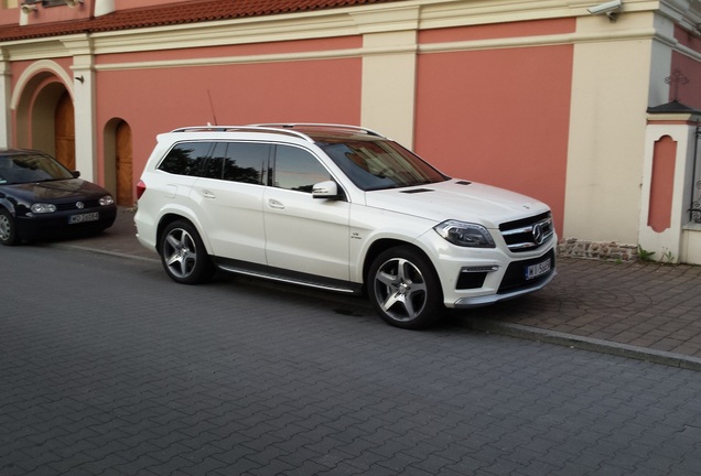 Mercedes-Benz GL 63 AMG X166