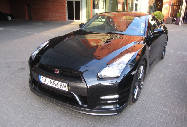 Nissan GT-R 2013