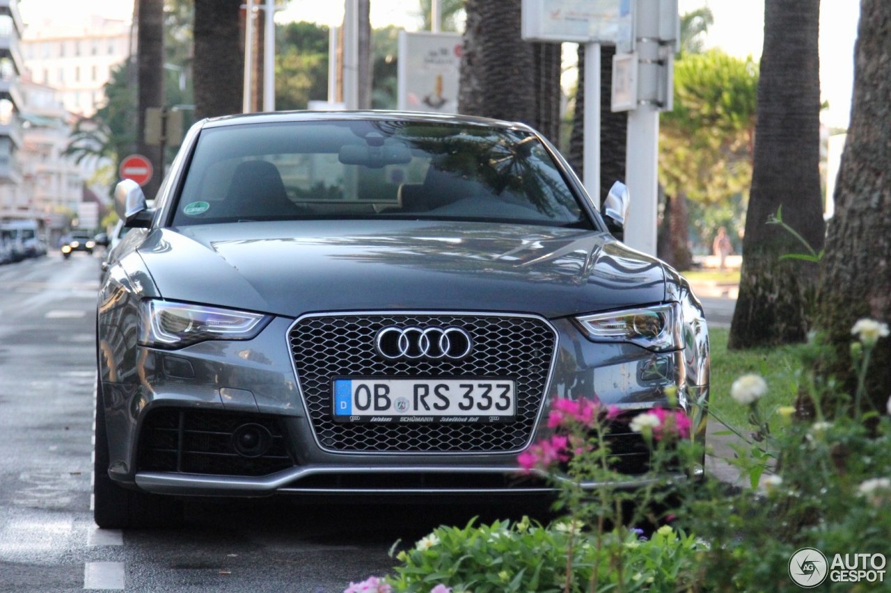 Audi RS5 B8 2012