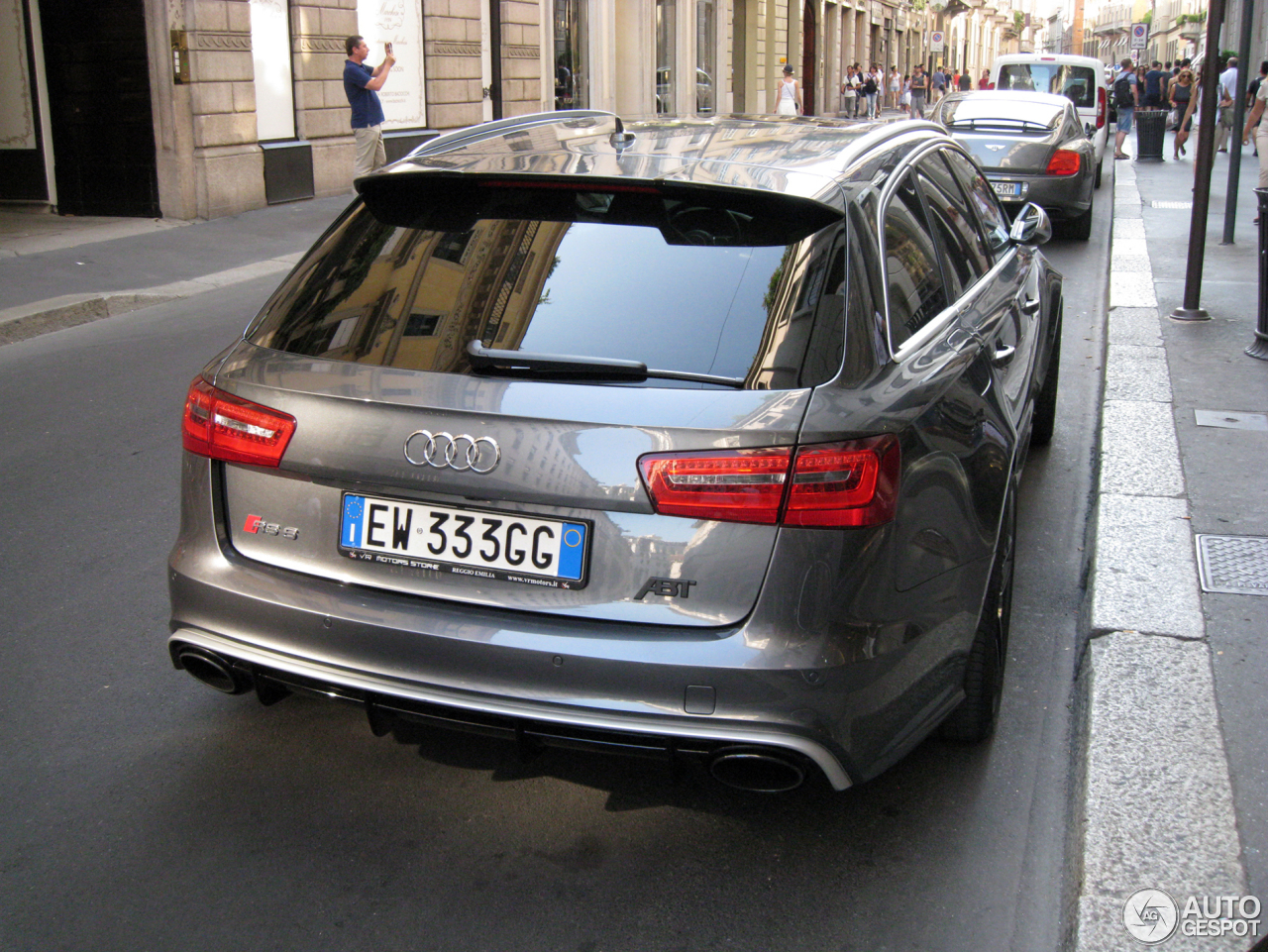 Audi RS6 Avant C7