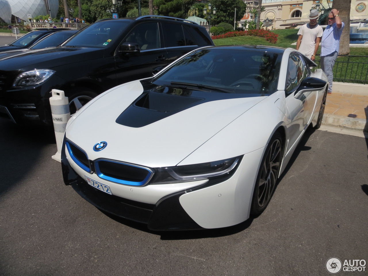 BMW i8