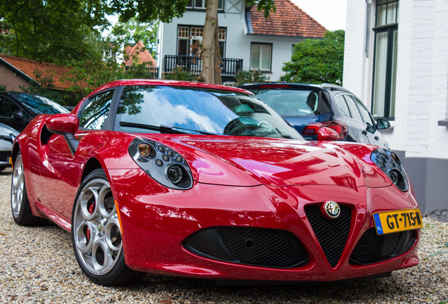 Alfa Romeo 4C Coupé