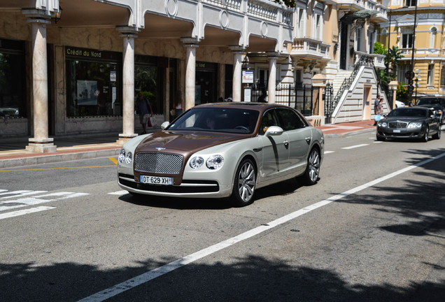 Bentley Flying Spur V8