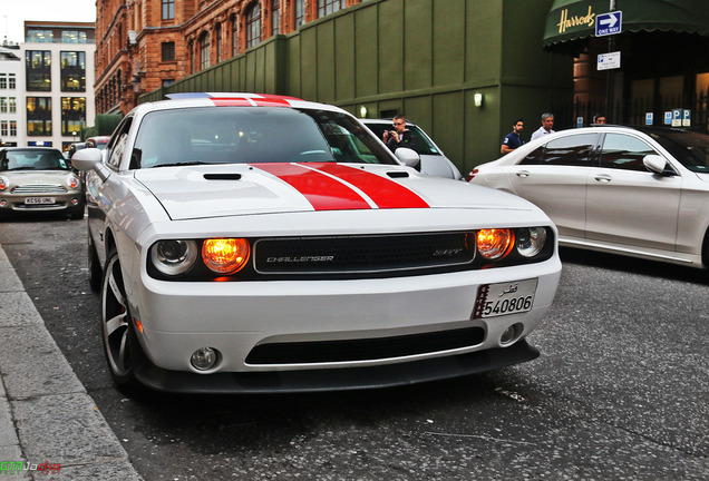 Dodge Challenger SRT-8 392