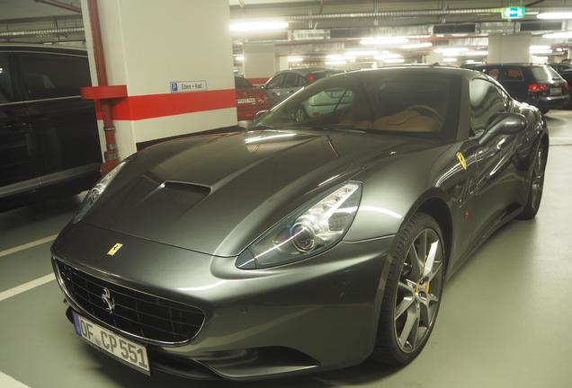 Ferrari California