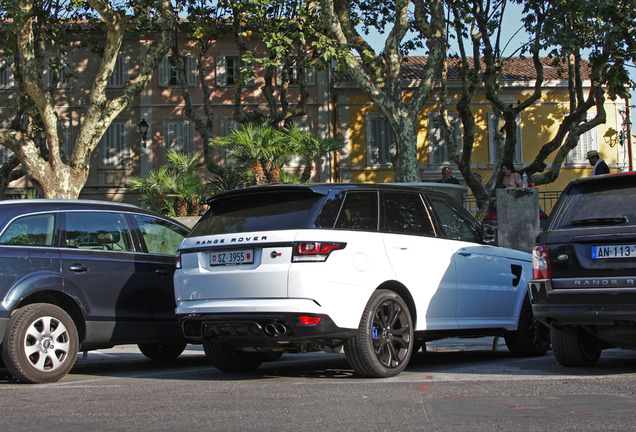 Land Rover Range Rover Sport SVR