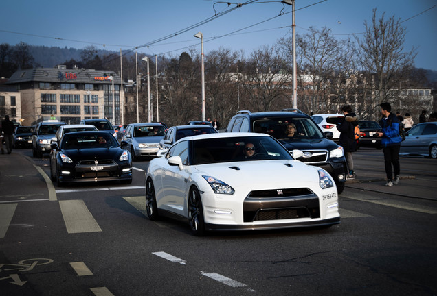 Nissan GT-R 2012