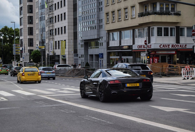 Audi R8 V10