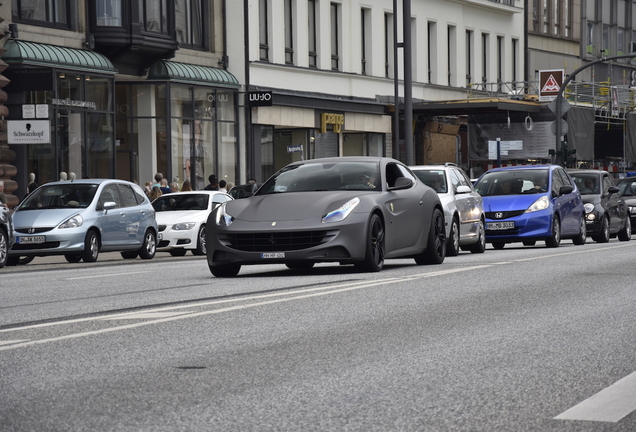 Ferrari FF