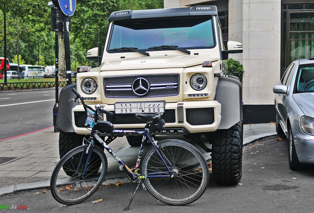 Mercedes-Benz G 63 AMG 6x6