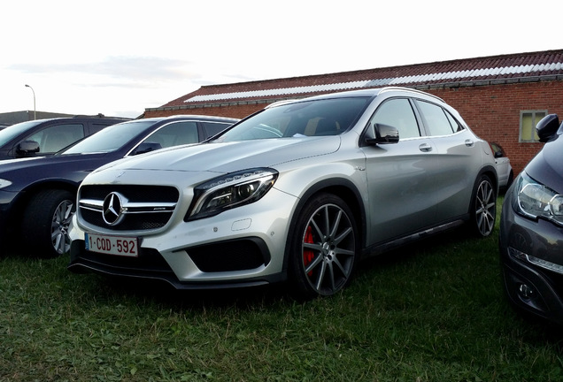 Mercedes-Benz GLA 45 AMG X156