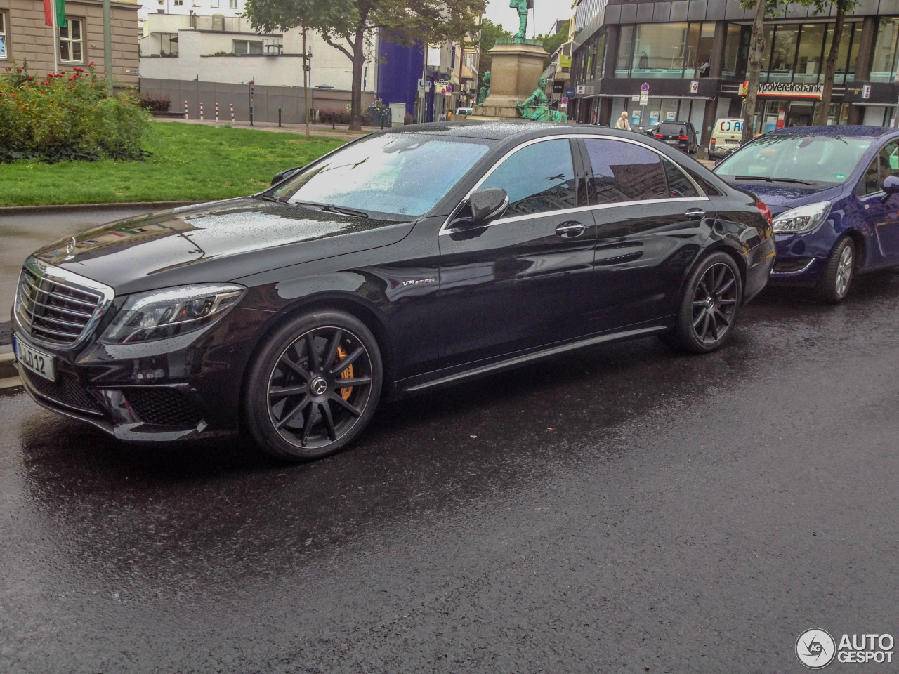 Mercedes-Benz S 63 AMG V222