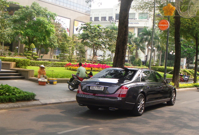 Maybach 62 S Zeppelin 2011