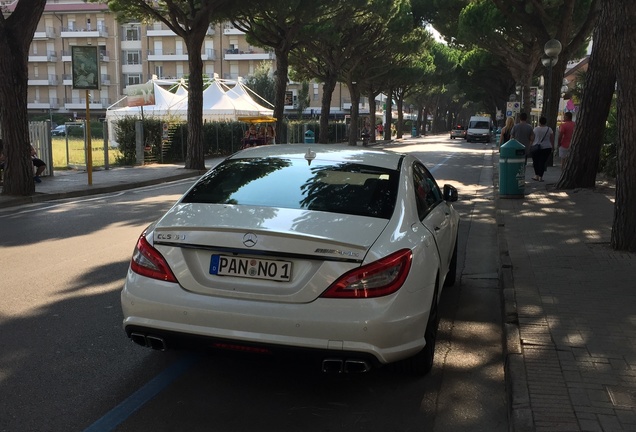 Mercedes-Benz CLS 63 AMG S C218