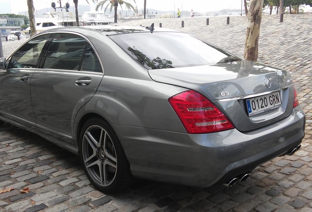 Mercedes-Benz S 63 AMG W221 2010