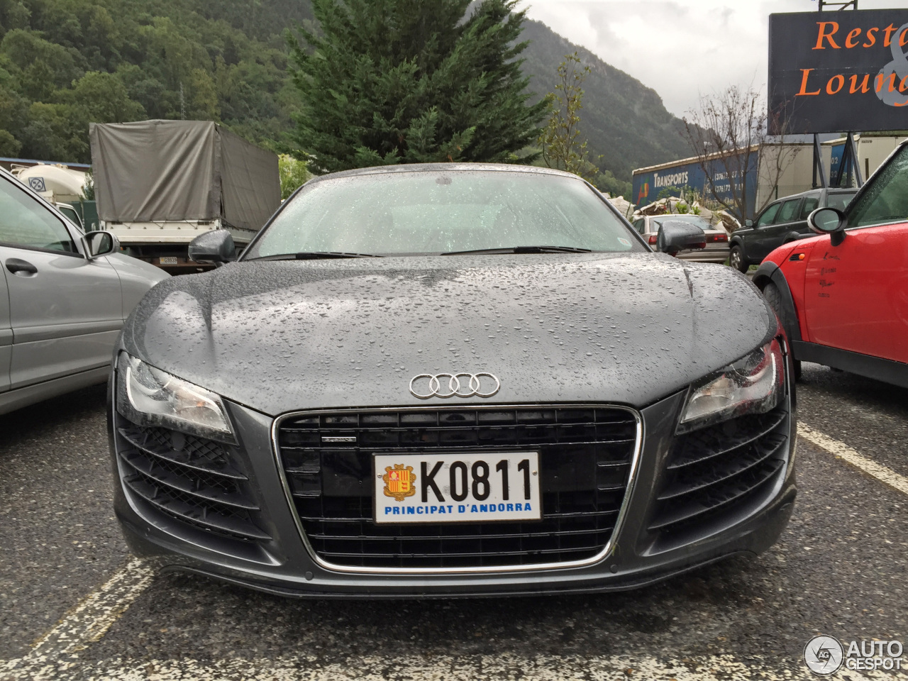 Audi R8