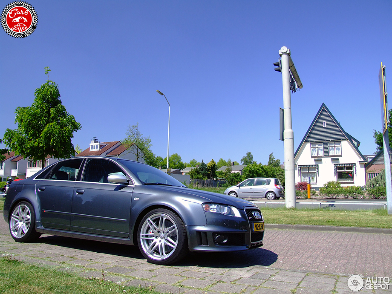 Audi RS4 Sedan