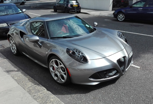 Alfa Romeo 4C Coupé