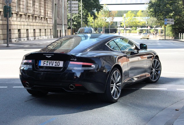 Aston Martin DB9 2013