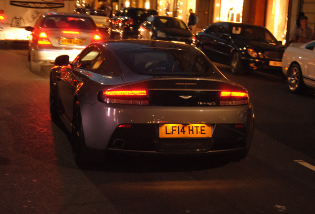 Aston Martin V12 Vantage S