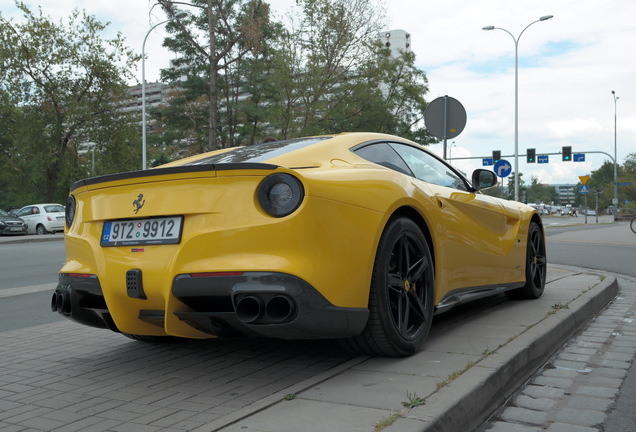 Ferrari F12berlinetta Novitec Rosso