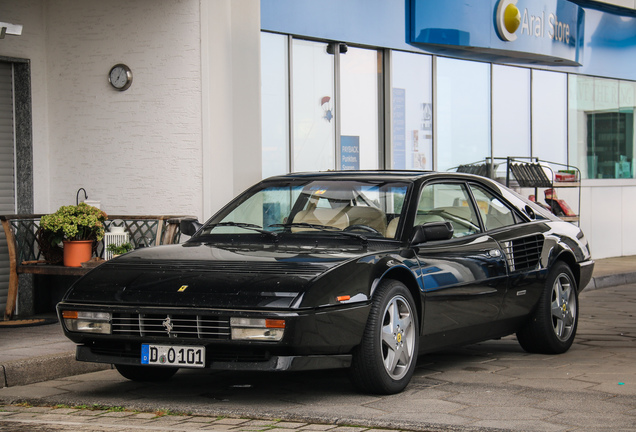 Ferrari Mondial 3.2