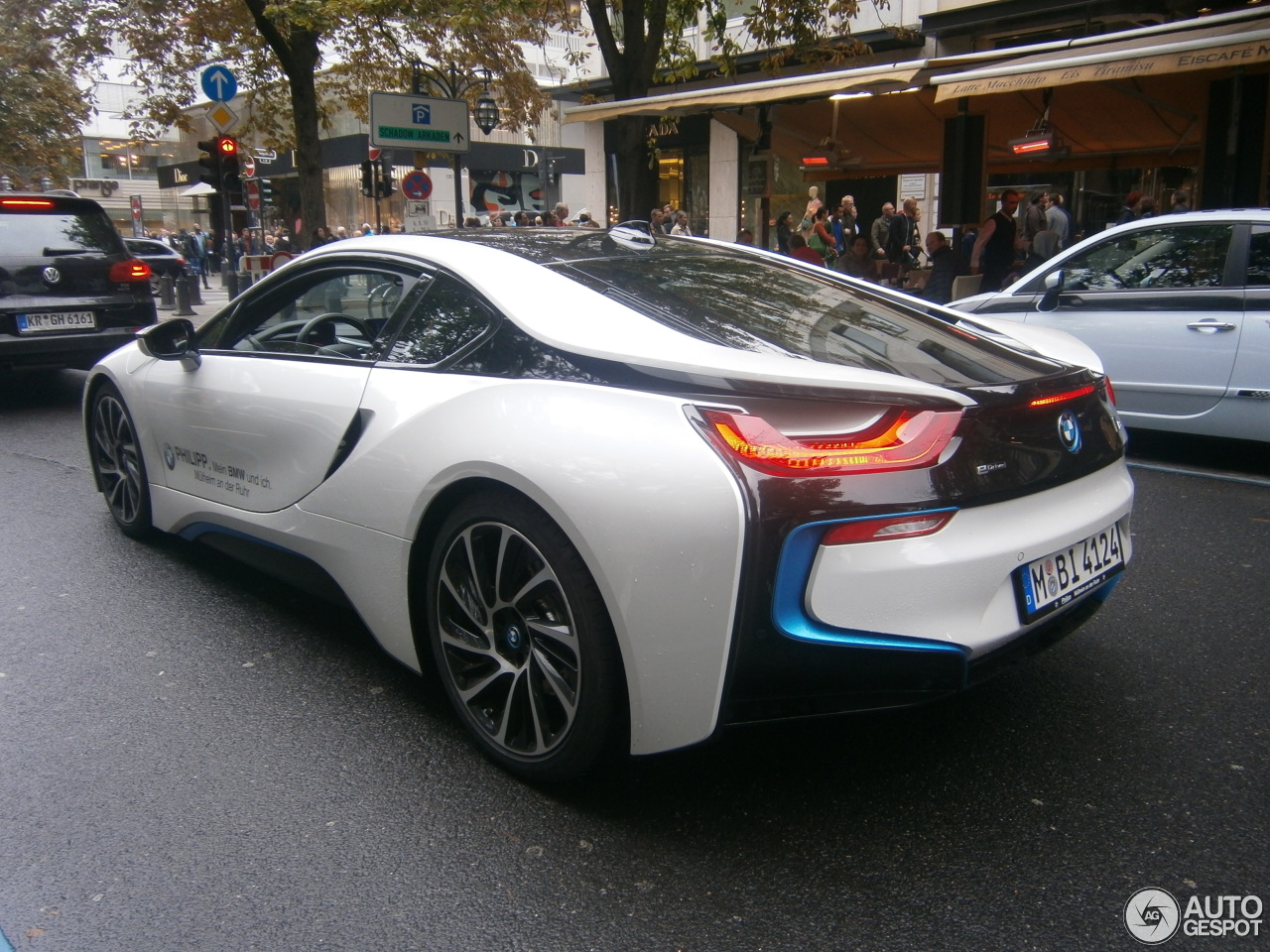 BMW i8