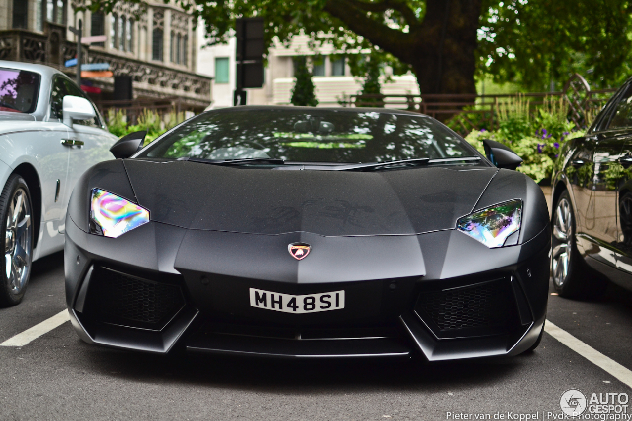 Lamborghini Aventador LP760-2 Oakley Design