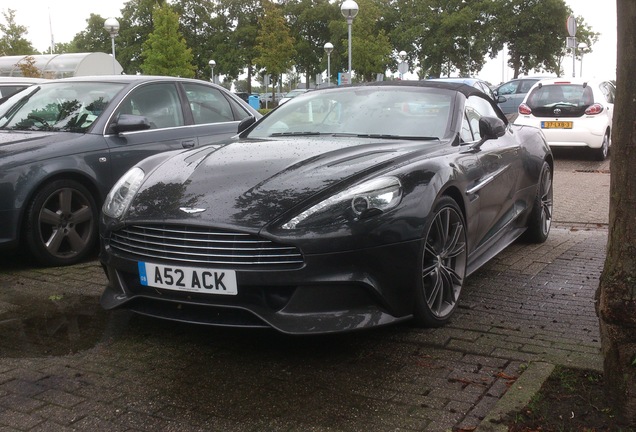 Aston Martin Vanquish Volante