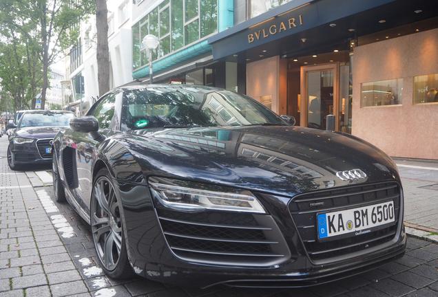 Audi R8 V10 Plus 2013