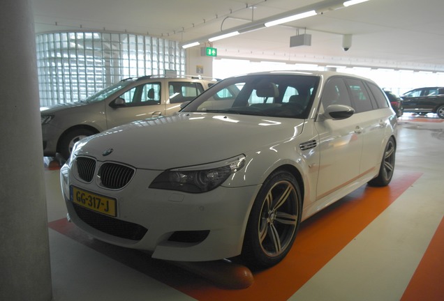 BMW M5 E61 Touring