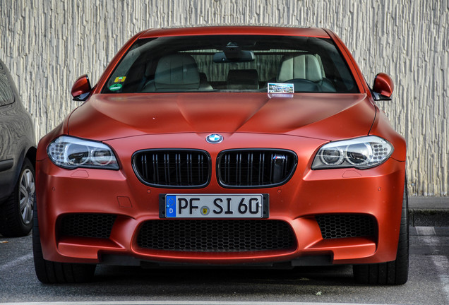 BMW M5 F10 2011