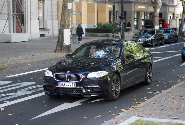 BMW M5 F10 2011