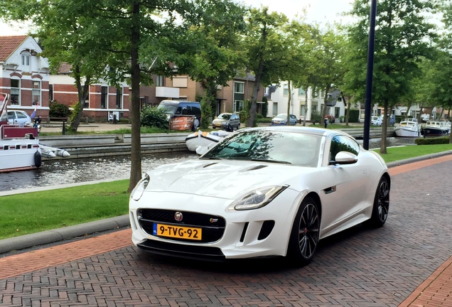 Jaguar F-TYPE S Coupé