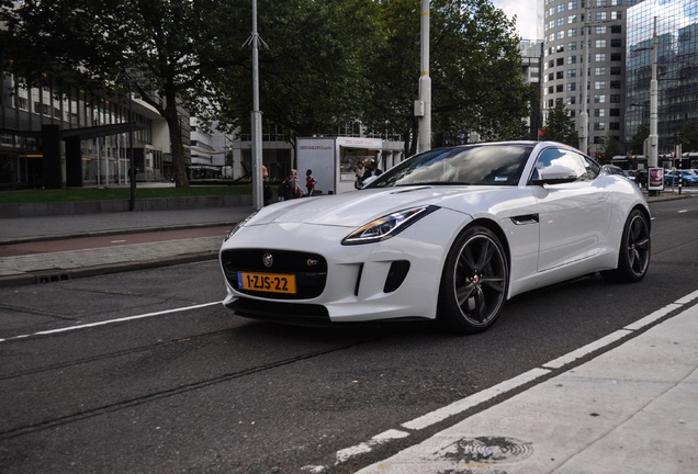 Jaguar F-TYPE S Coupé