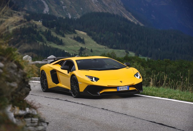 Lamborghini Aventador LP750-4 SuperVeloce