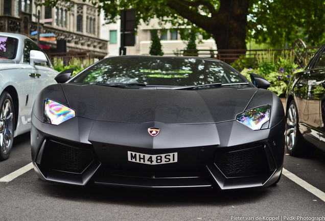 Lamborghini Aventador LP760-2 Oakley Design