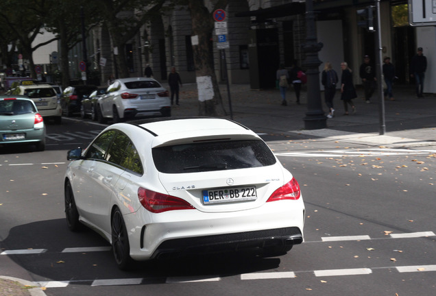 Mercedes-Benz CLA 45 AMG Shooting Brake