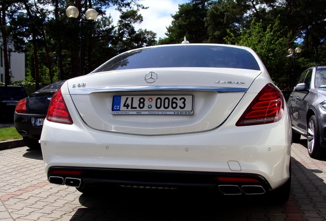 Mercedes-Benz S 63 AMG V222