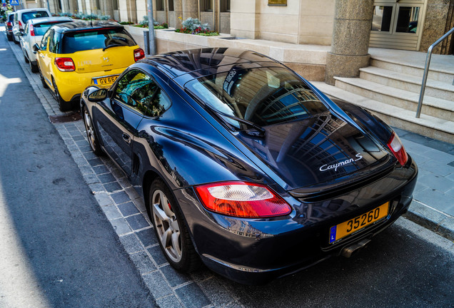 Porsche 987 Cayman S