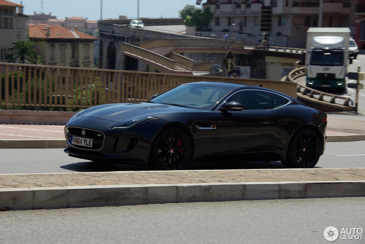 Jaguar F-TYPE R Coupé