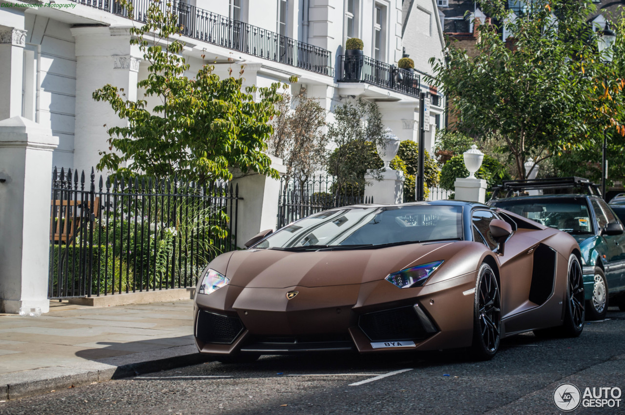 Lamborghini Aventador LP700-4 Roadster