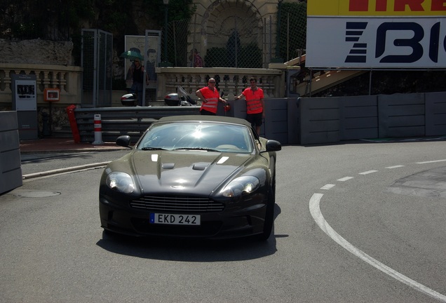 Aston Martin DBS Volante