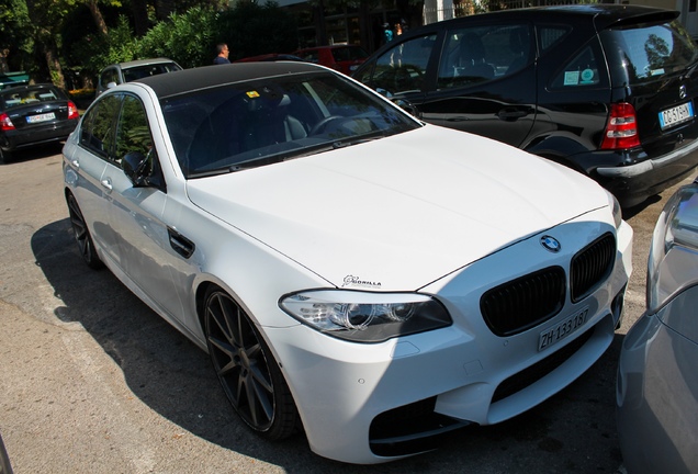 BMW M5 F10 2011