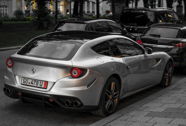 Ferrari FF