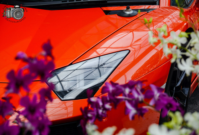 Lamborghini Aventador LP700-4