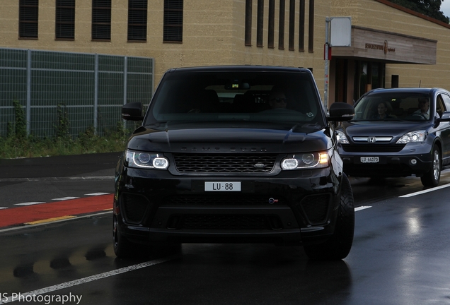 Land Rover Range Rover Sport SVR