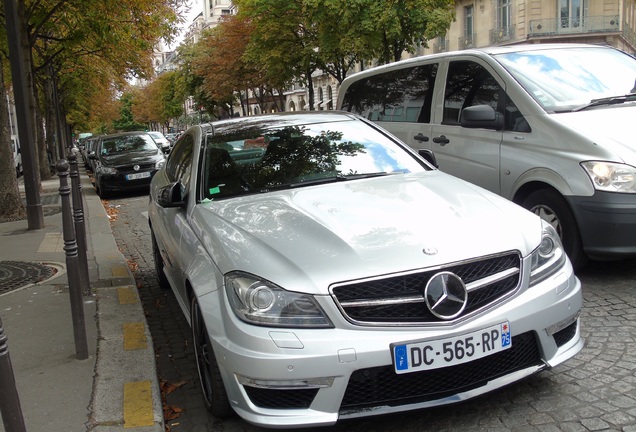 Mercedes-Benz C 63 AMG Coupé