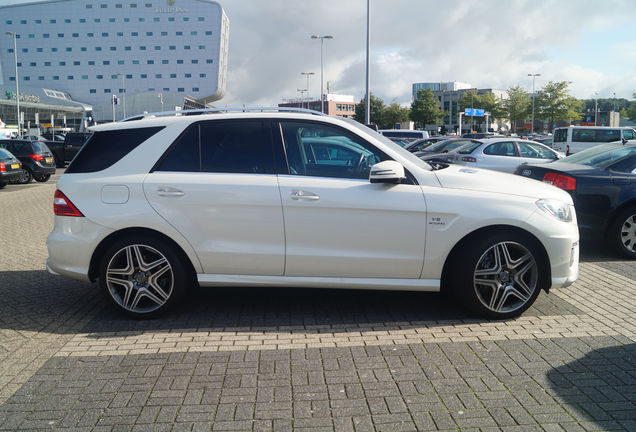 Mercedes-Benz ML 63 AMG W166