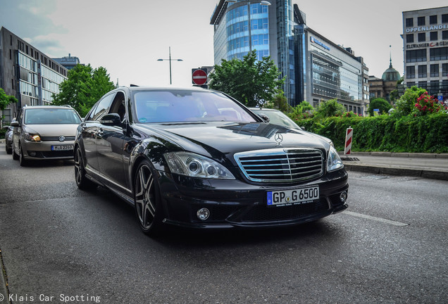 Mercedes-Benz S 65 AMG V221